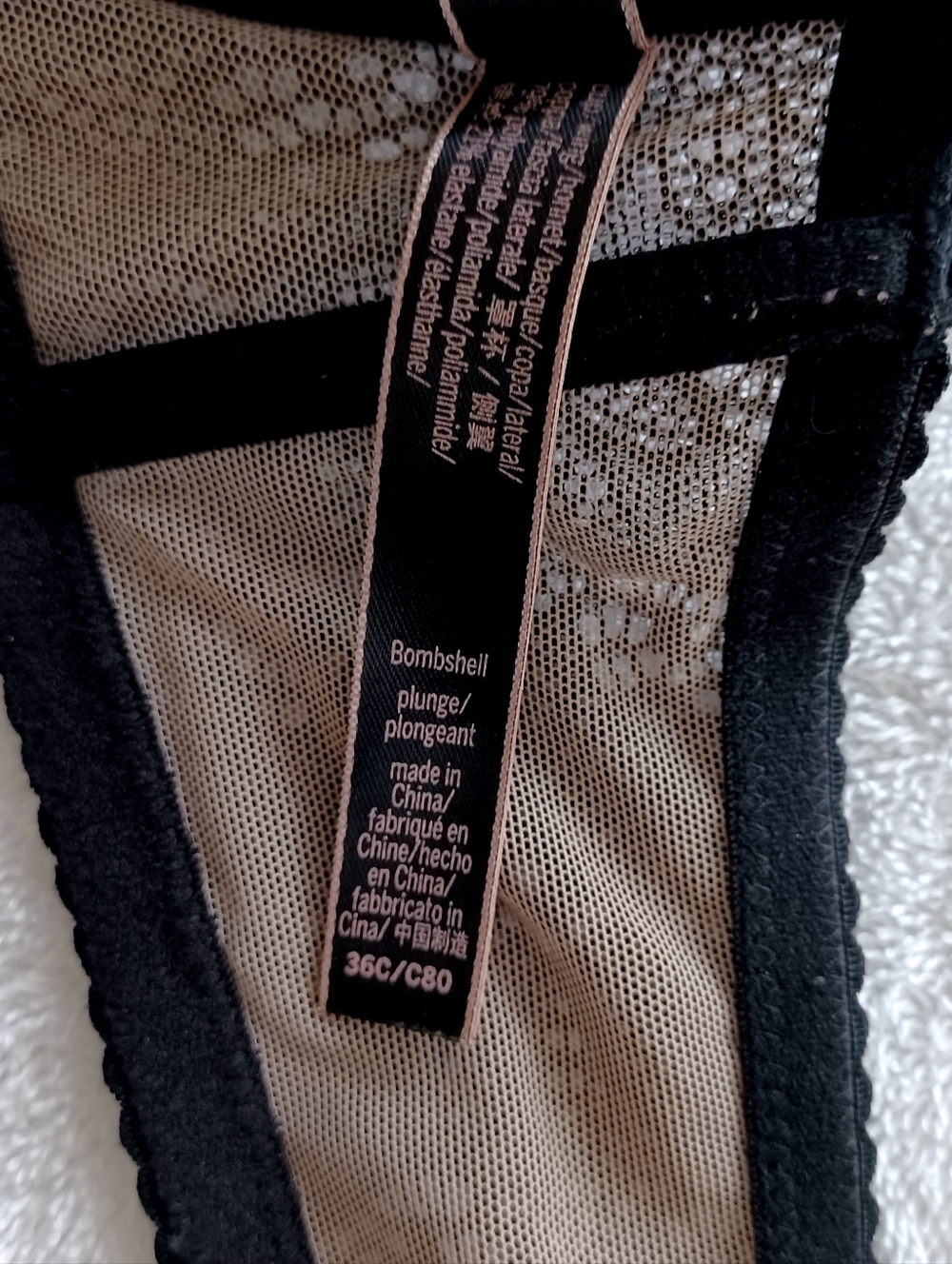 Victoria's Secret Black Lace Push-Up Bra with Nude Lining - Picture 16 of 16